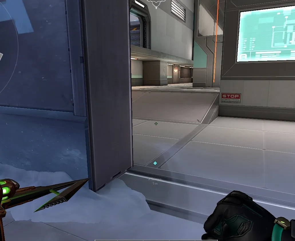 A Site Retake Molly from Screens — Viper lineup on Icebox