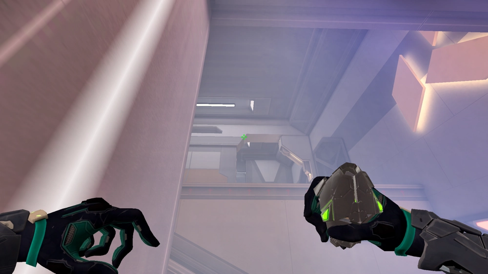 Viper Poison Cloud on Icebox Attack Site A — step 2 of 5: Aim — line up the shot